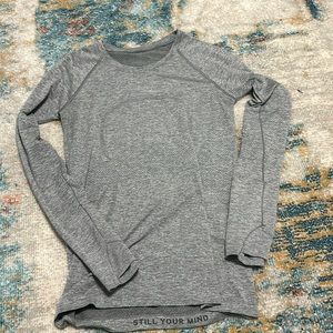 Gray Size 8 Lululemon swifty long sleeve